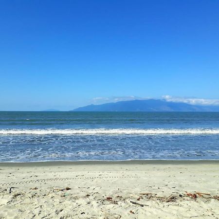 卡拉瓜塔图巴Casa Inteira Cravada Entre Os Principais Pontos Turisticos别墅 外观 照片
