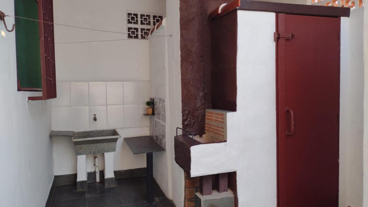 卡拉瓜塔图巴Casa Inteira Cravada Entre Os Principais Pontos Turisticos别墅 外观 照片